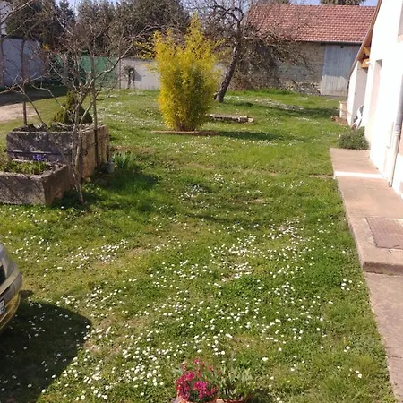 2 Au Calme A La Maison Des Bambous فندق مبيت وإفطار ديجون