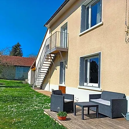 2 Au Calme A La Maison Des Bambous Bed and breakfast 3*
