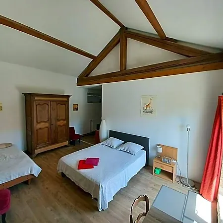 فندق مبيت وإفطار 2 Au Calme A La Maison Des Bambous ديجون